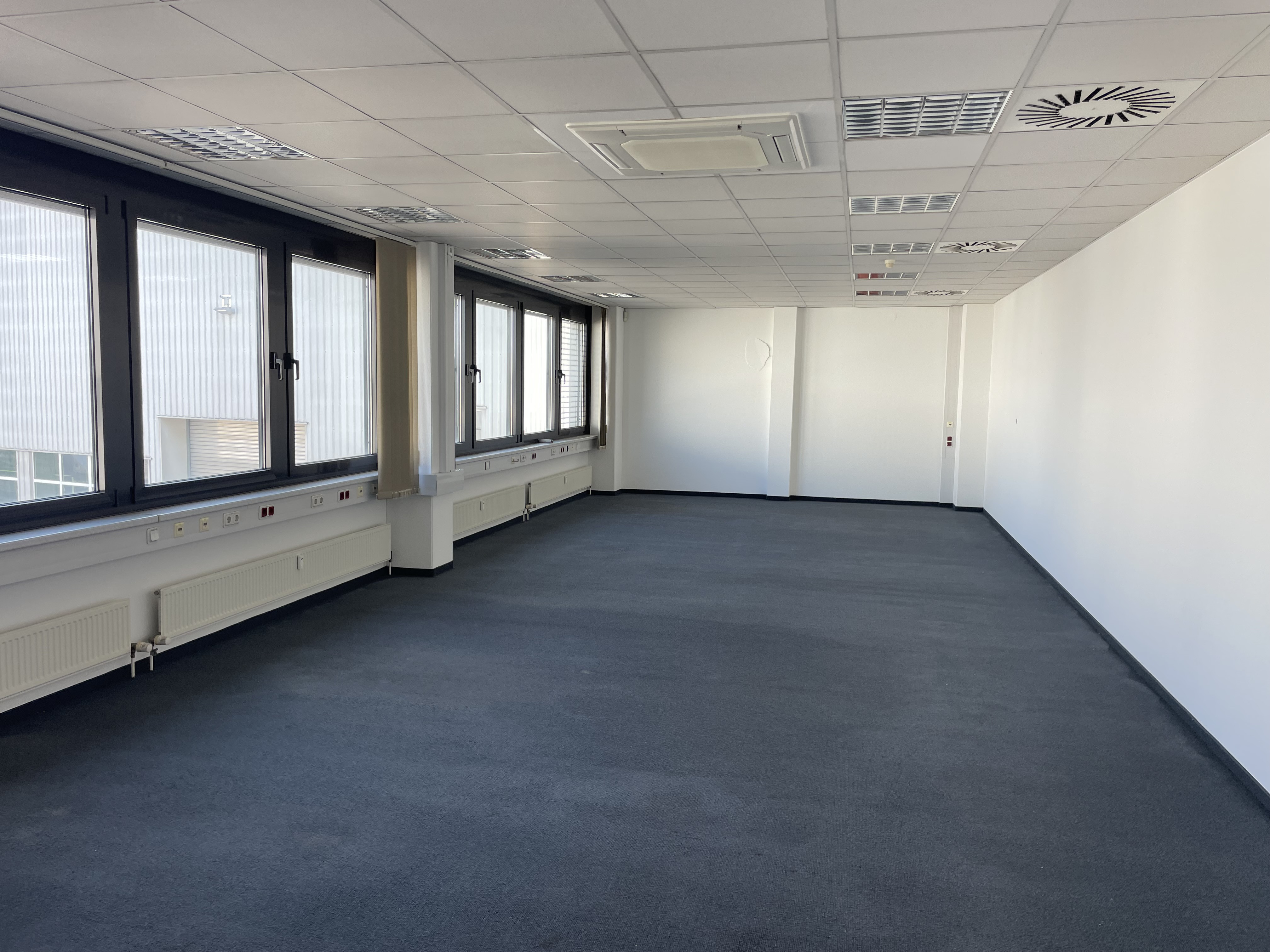 Büro 80m²