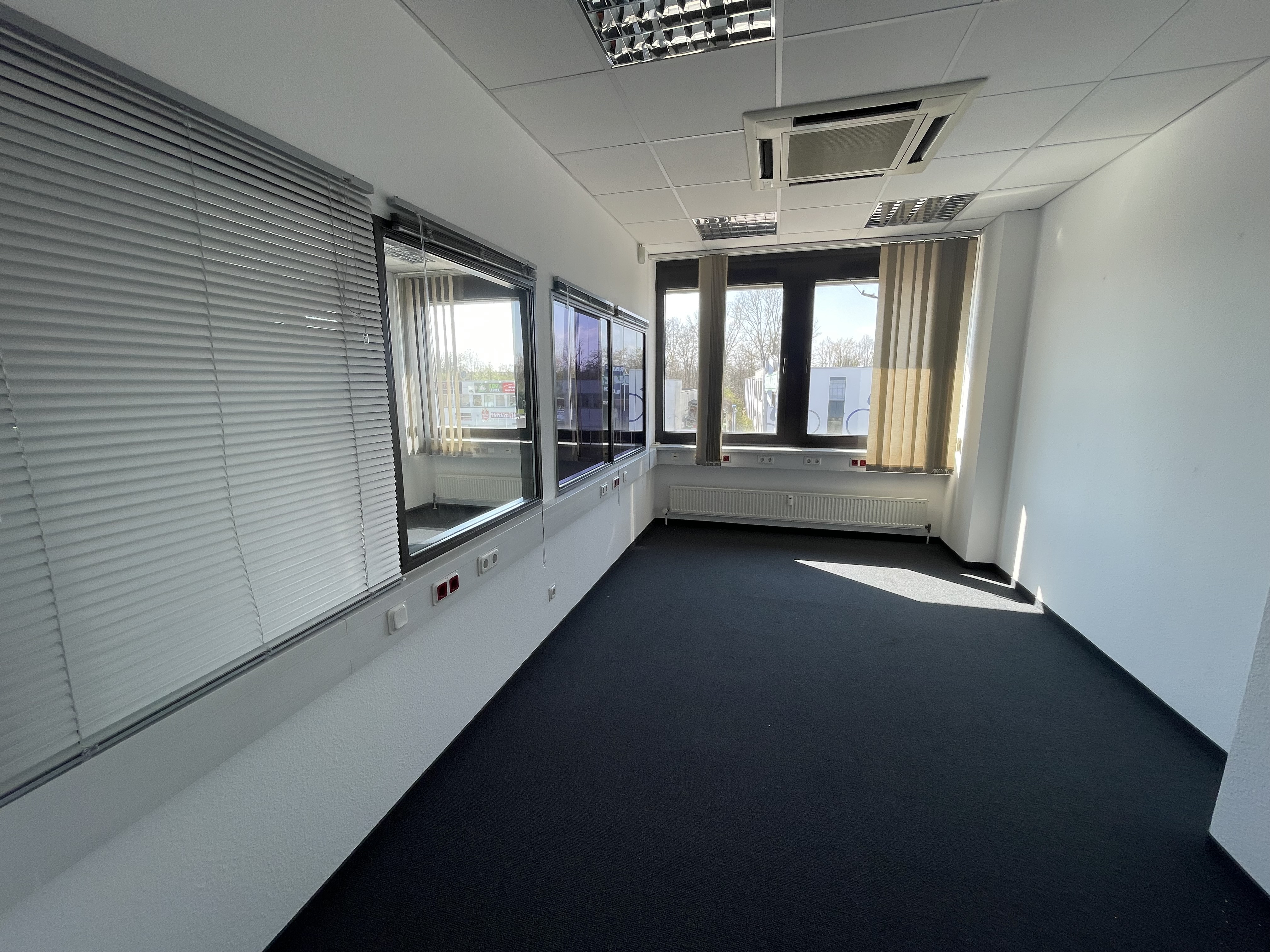 Büro 16m²