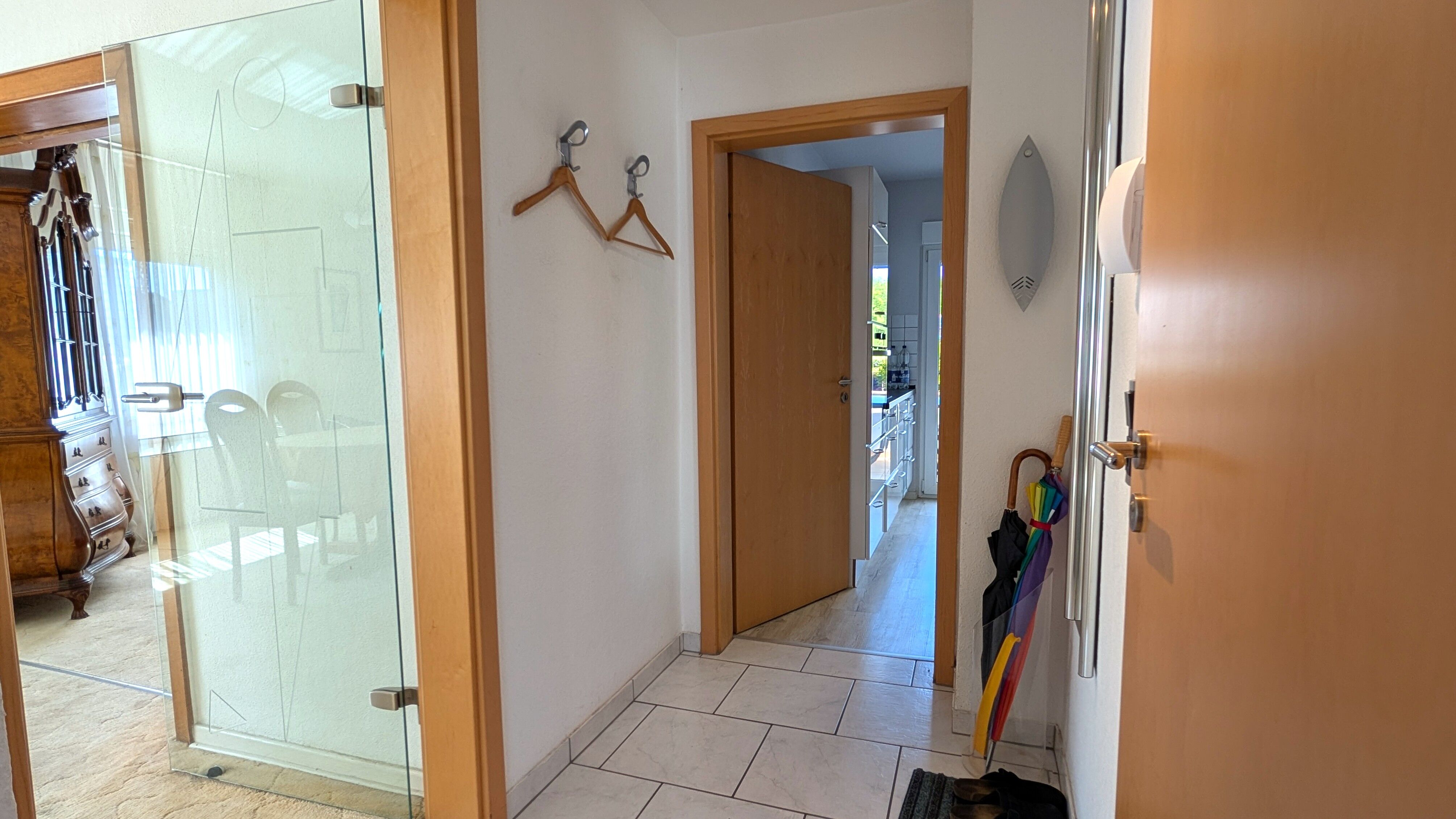 Flur (EG Haus 1)