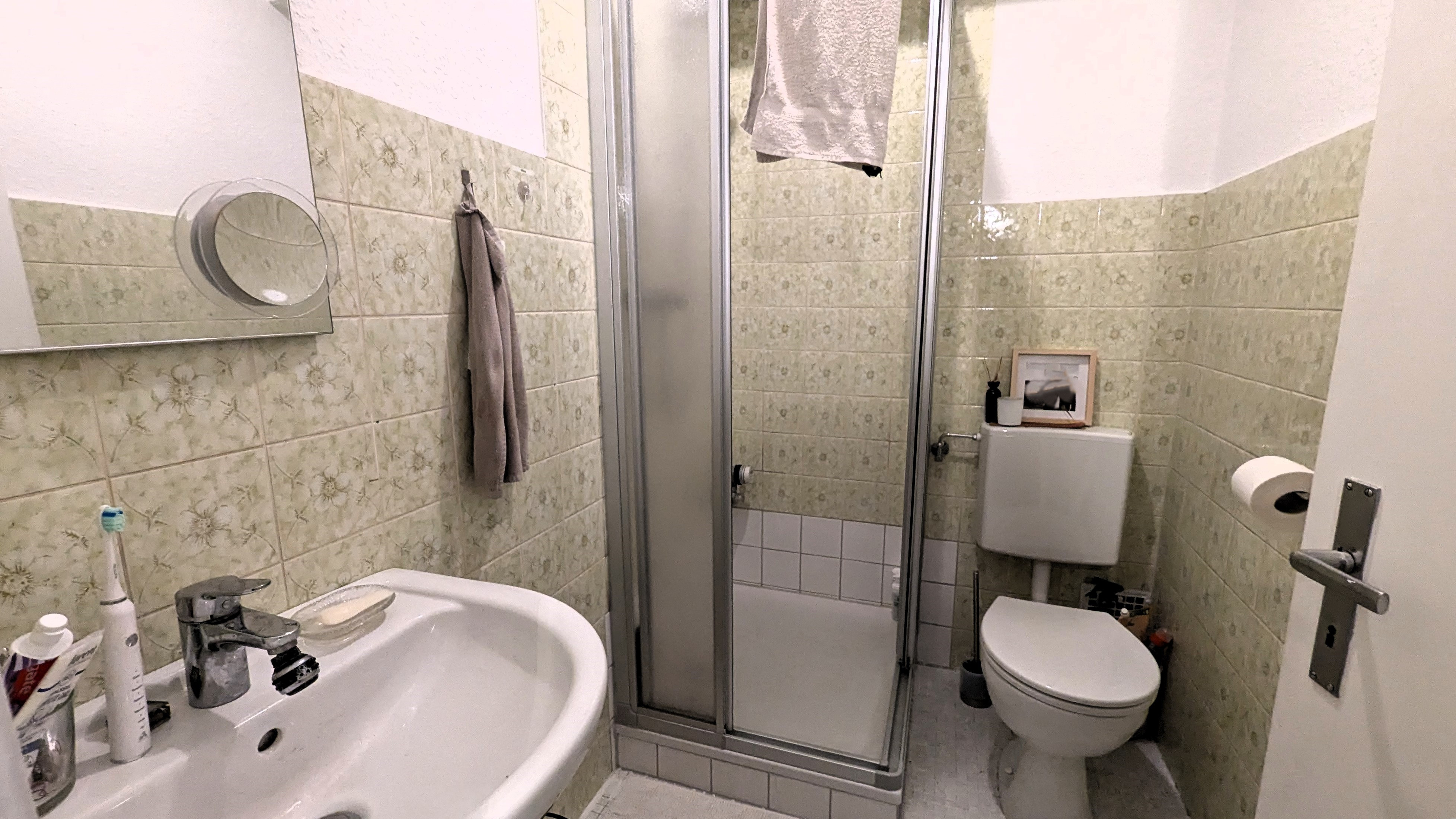 37-01 Badezimmer