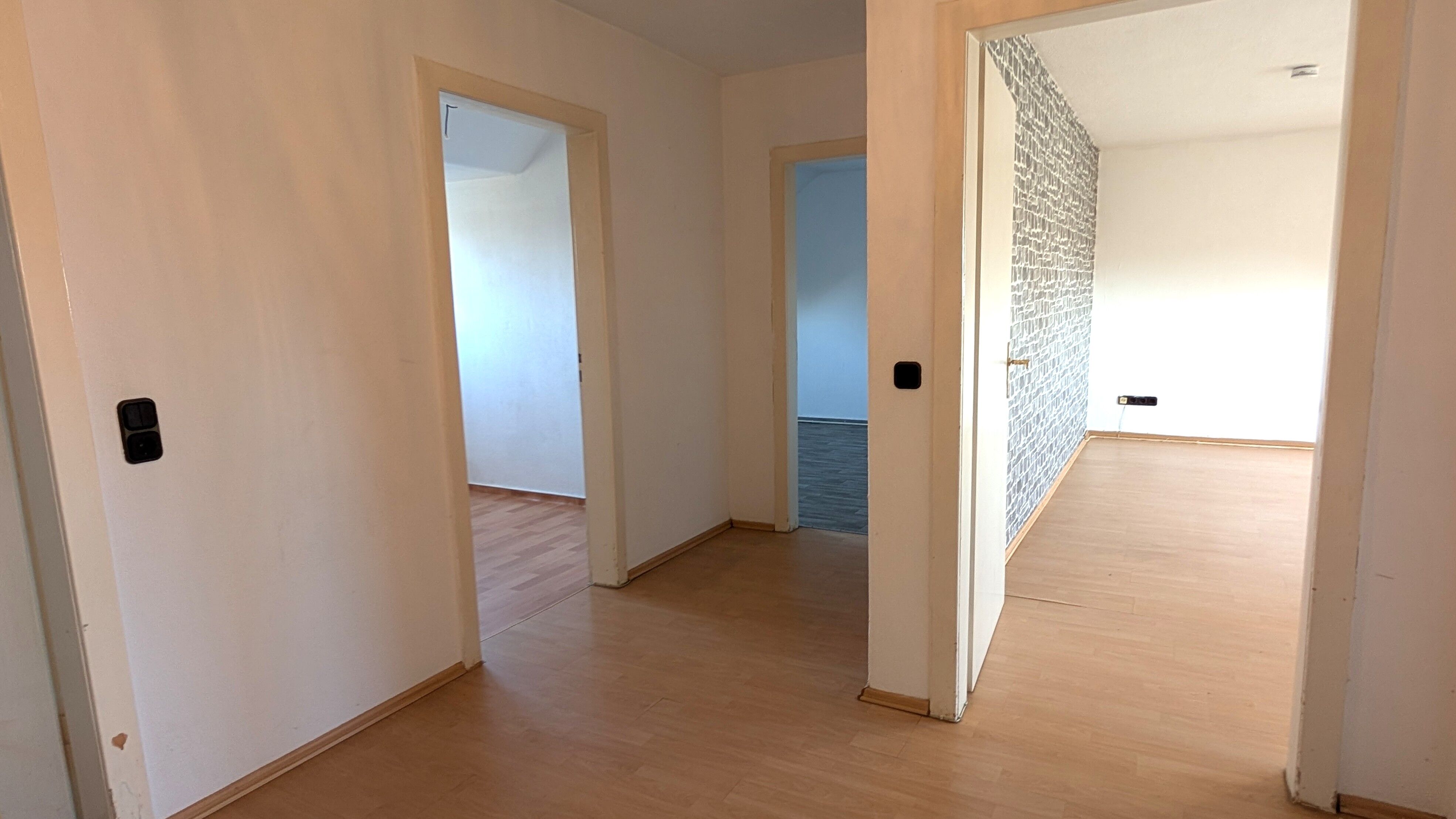 Flur Wohnung DG rechts