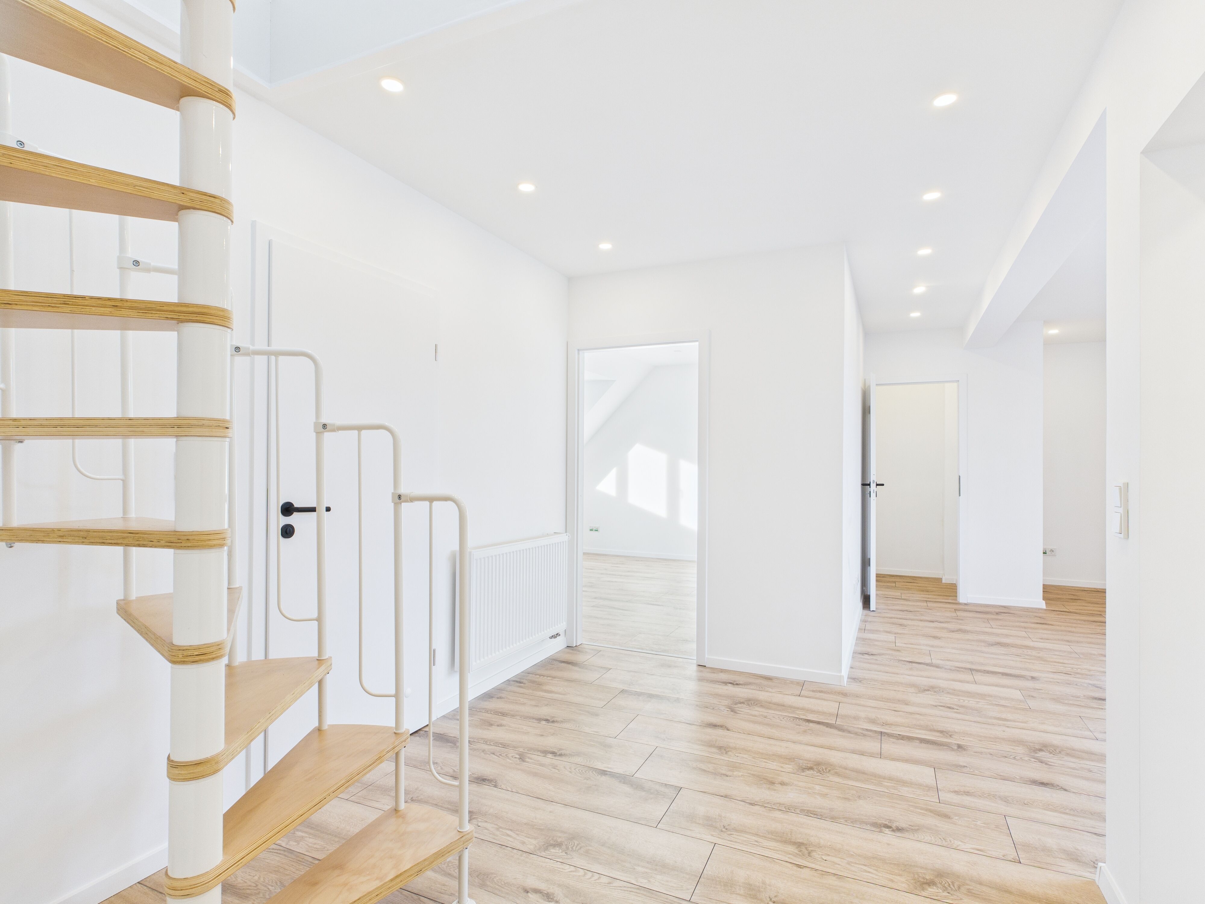 Wohnen im Essener-Norden!
Erstbezug nach Kernsanierung - moderne DG-Whg. mit Loggia in Altenessen!