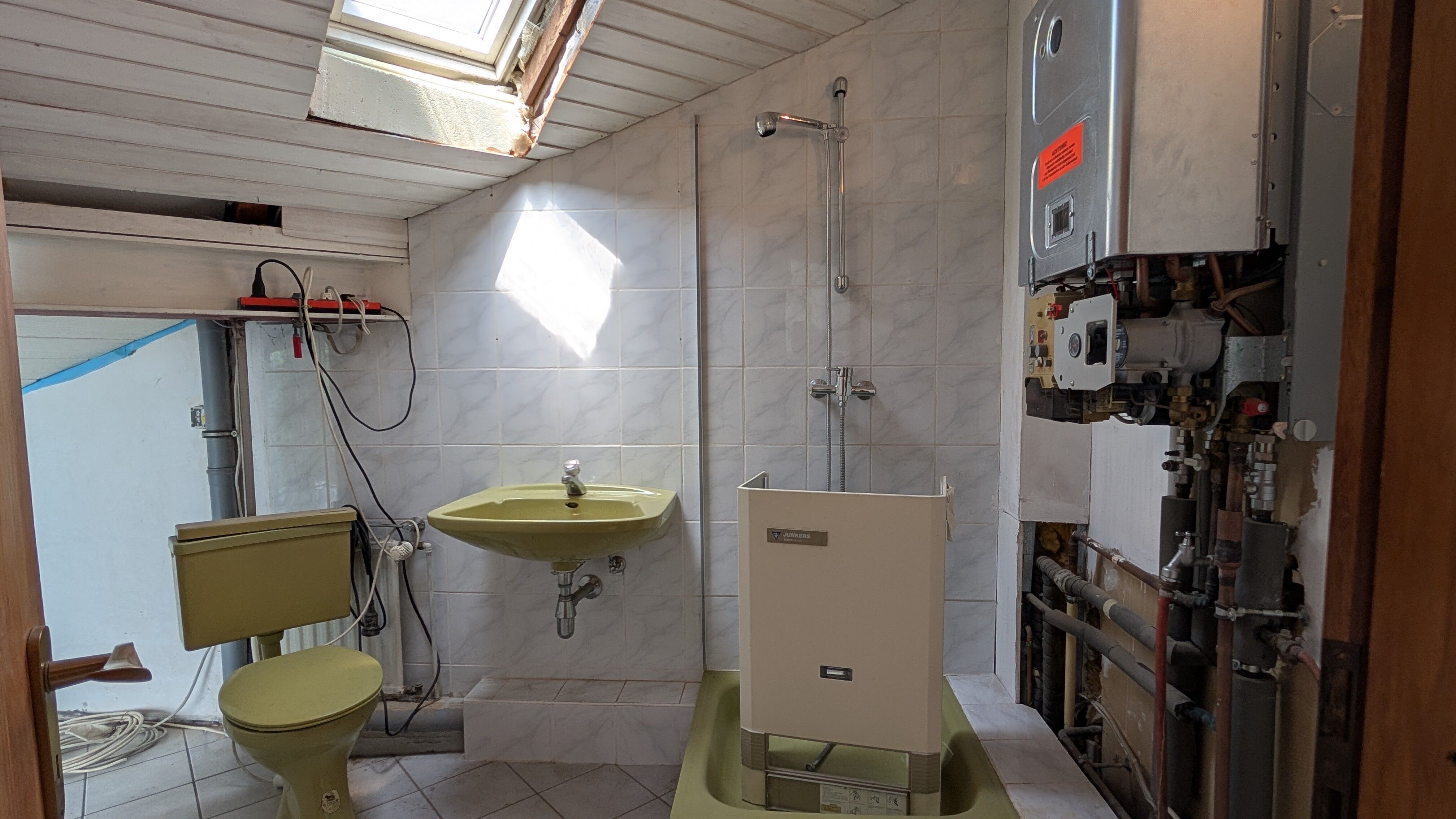 Vorbereitung Badezimmer Dachgeschoss